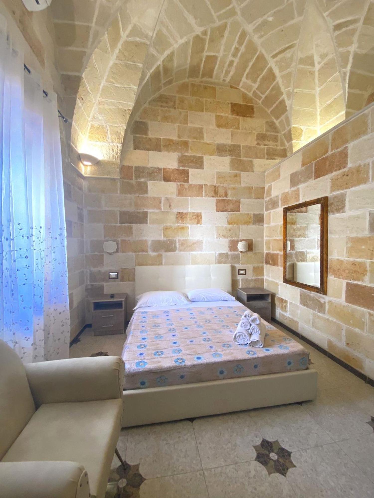 Il Vittoriano Aparthotel Porto Cesareo Exterior foto