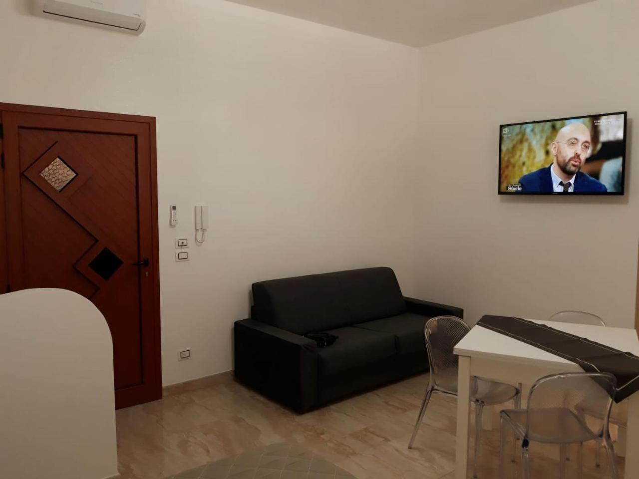 Il Vittoriano Aparthotel Porto Cesareo Exterior foto