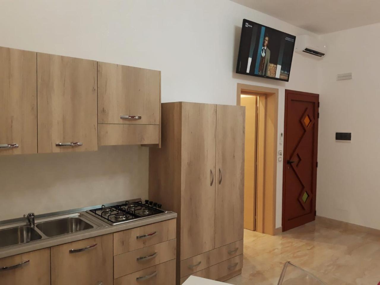 Il Vittoriano Aparthotel Porto Cesareo Exterior foto